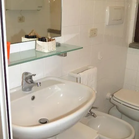 Residenza Turistico Alberghiera Corallo 2*