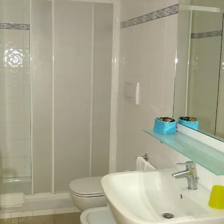 Residenza Turistico Alberghiera Corallo 2*