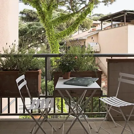 Residenza Turistico Alberghiera Corallo 2*