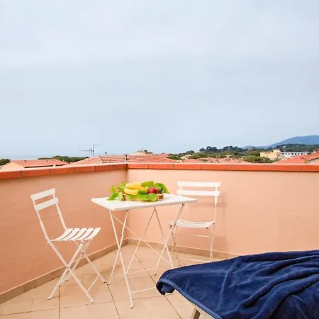 Residenza Turistico Alberghiera Corallo Apart Otel 2*